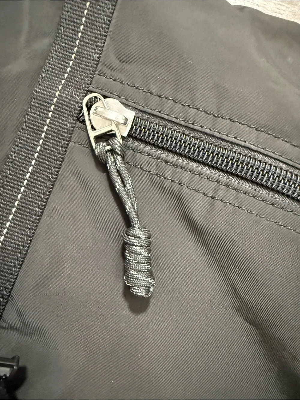 Fossil Black Utility Messenger Bag Nylon Laptop Crossbody Techwear Minimalist